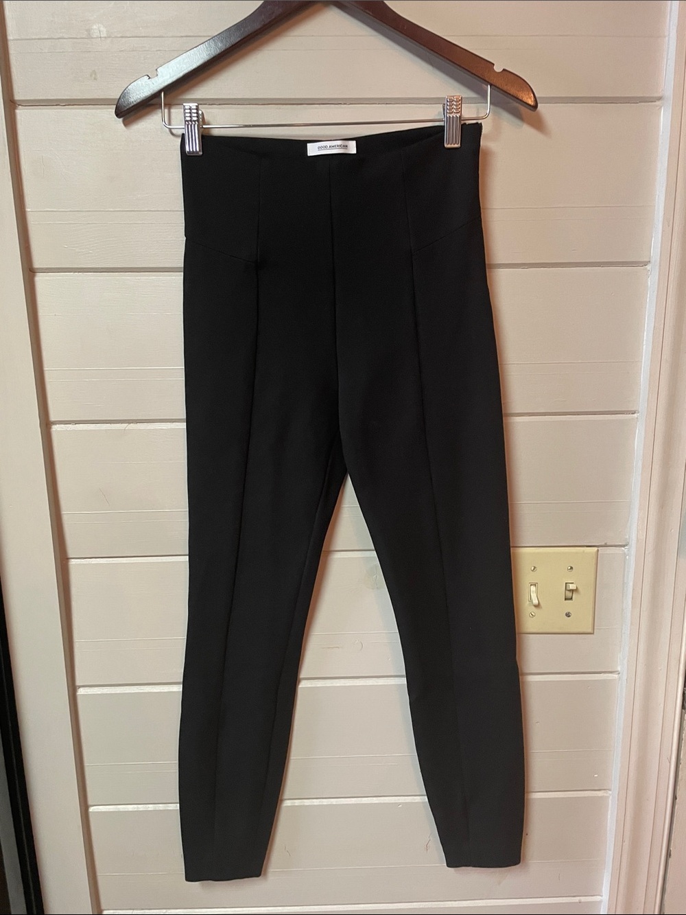 Good American Pull On Ponte Pants Size 1 Small.
